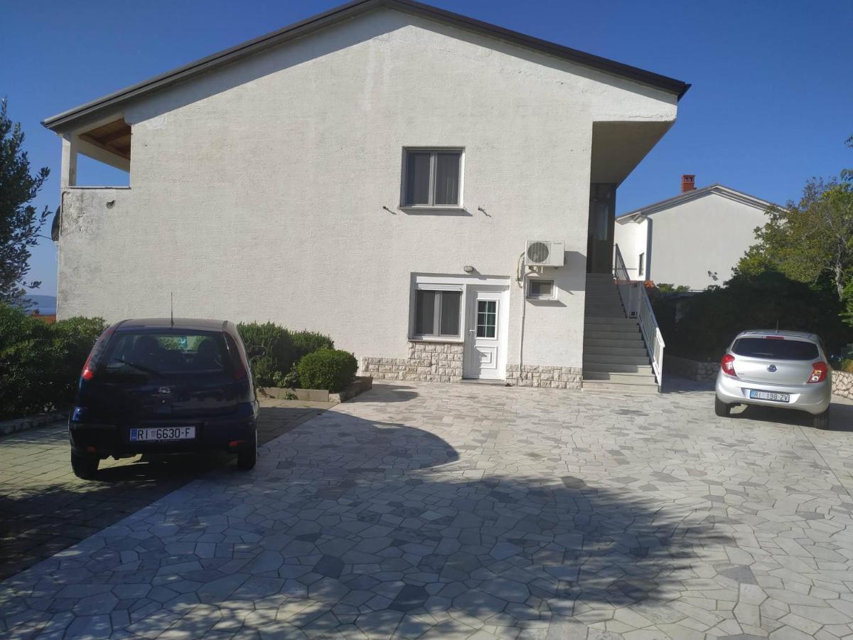Apartments Marino Novi Vinodolski Exterior photo