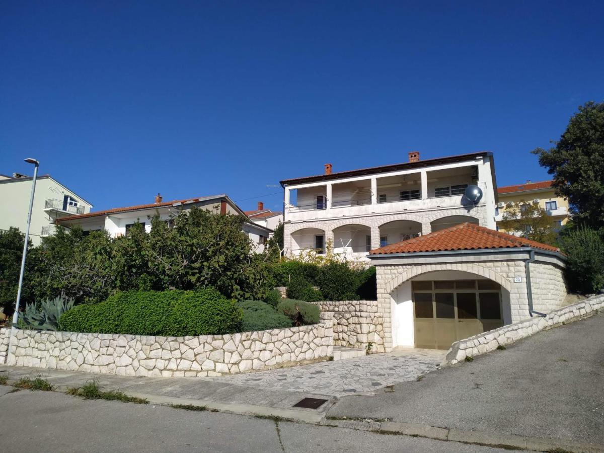 Apartments Marino Novi Vinodolski Exterior photo