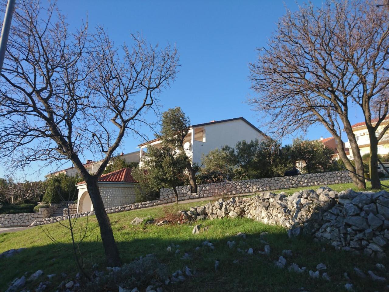 Apartments Marino Novi Vinodolski Exterior photo